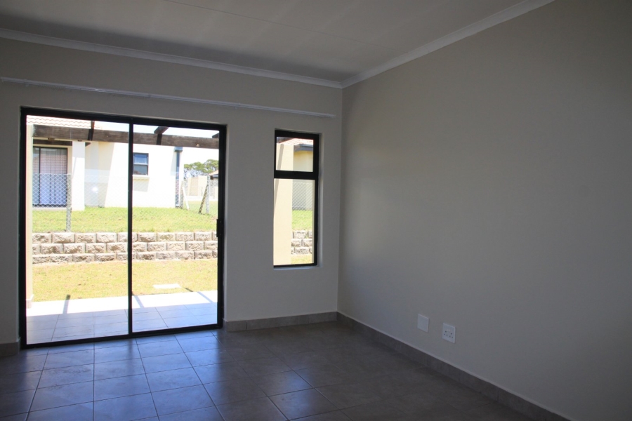 2 Bedroom Property for Sale in Kidds Beach Eastern Cape